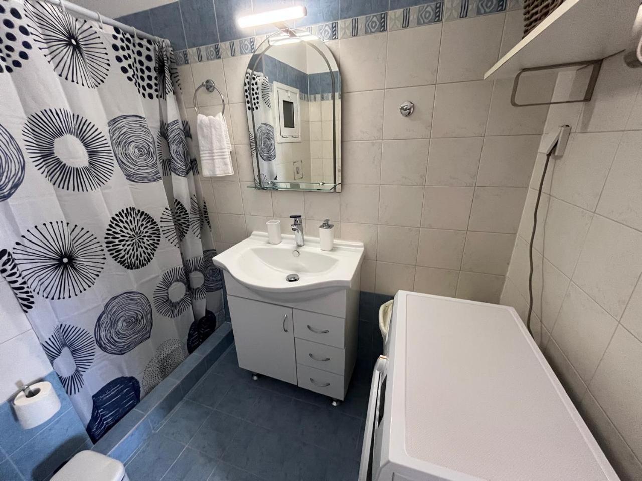 Marousi Cozy Apartment Athens Ngoại thất bức ảnh